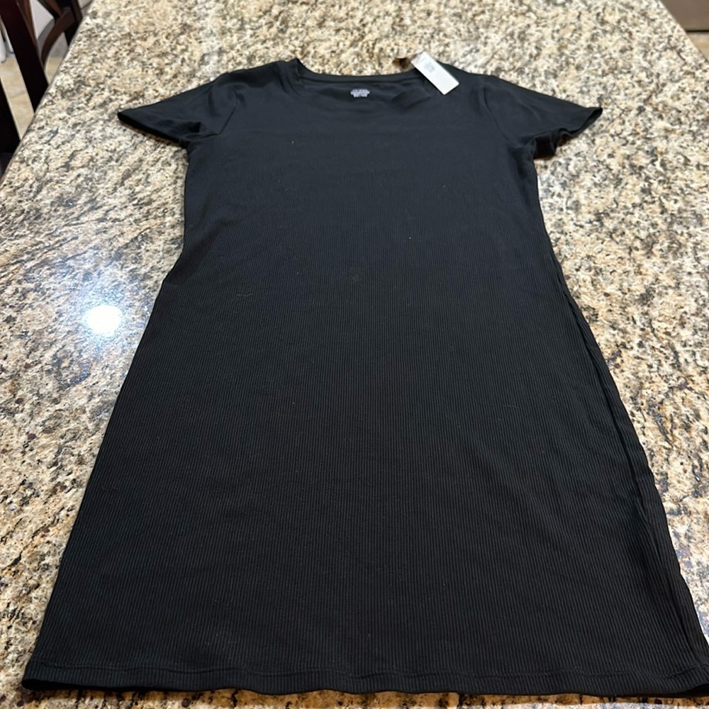 Black Victoria’s Secret dress